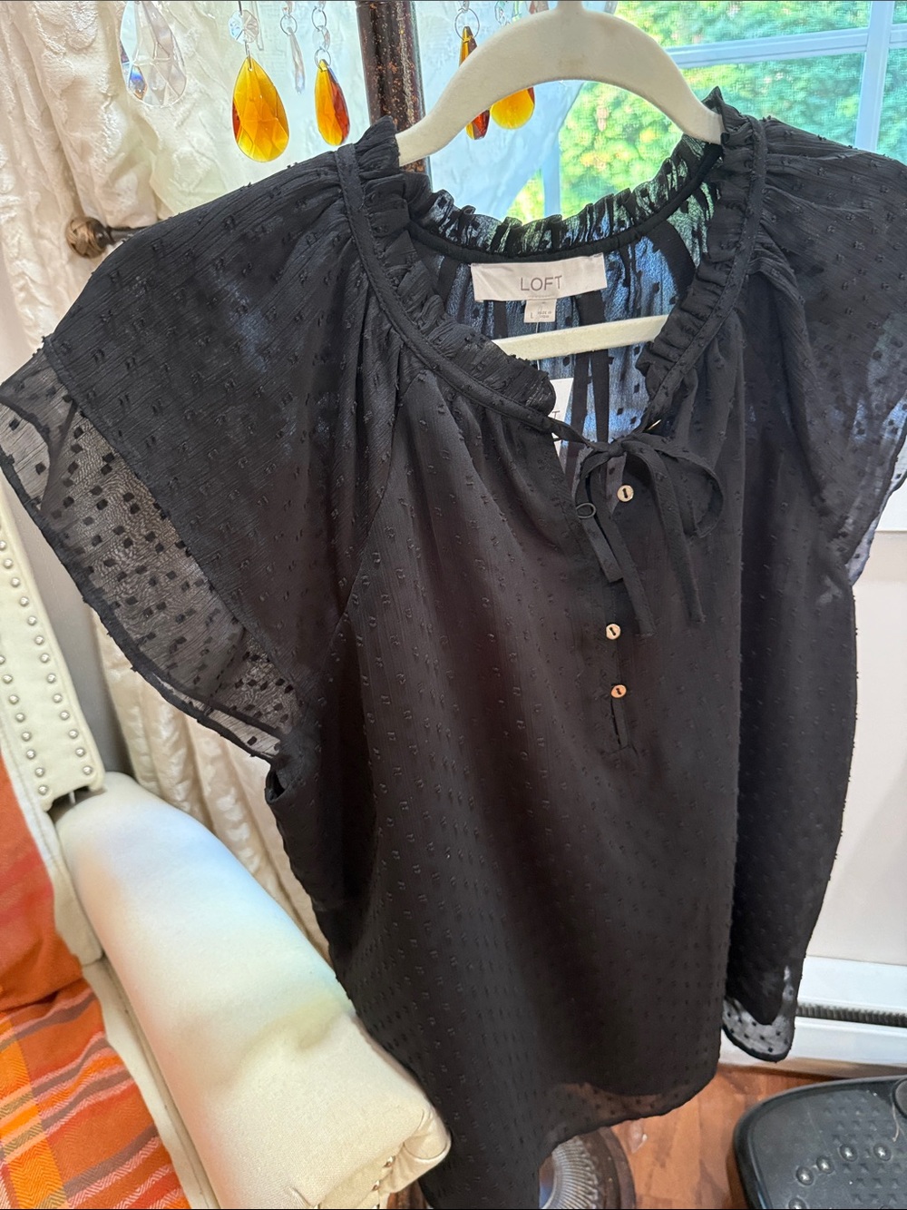 LOFT Swiss Dot Tie Neck Flutter Sleeve Blouse Size L - Picture 5 of 7